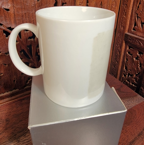 Museo Chillida Leku Jordi Negues Contemporary Art Mug From The Dali Museum - Picture 4 of 7